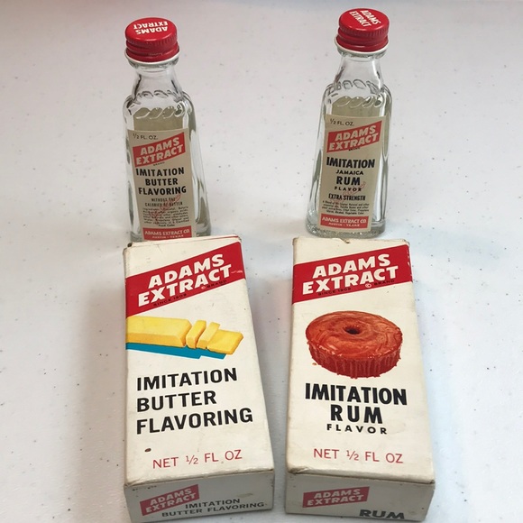 Lot of 2 vintage Adams Extract bottles - Picture 2 of 8